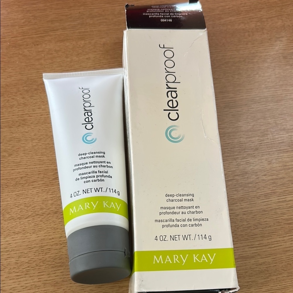 Mary Kay Gray Cleanser & Exfoliant Skincare